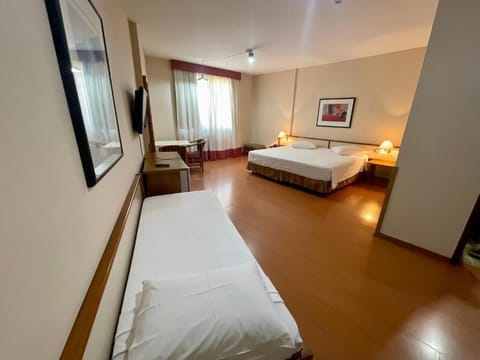 Executive Double Room | Minibar, in-room safe, desk, laptop workspace