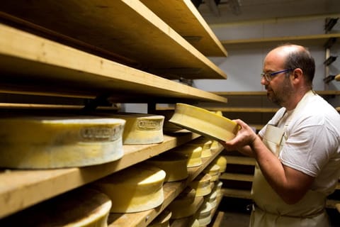 Lunch, dinner served; local cuisine, garden views