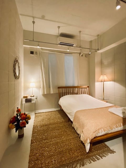 Double Room (SHIMASHO-NE) | Iron/ironing board, free WiFi, bed sheets