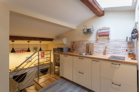 Private kitchenette