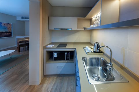 Junior Studio Suite | Private kitchen