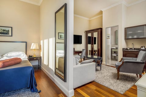 Junior Suite (panoramic view) | Hypo-allergenic bedding, minibar, in-room safe, desk