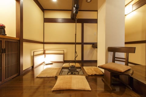 Suite, Non Smoking (Japanese-Style) | In-room safe, individually decorated, individually furnished