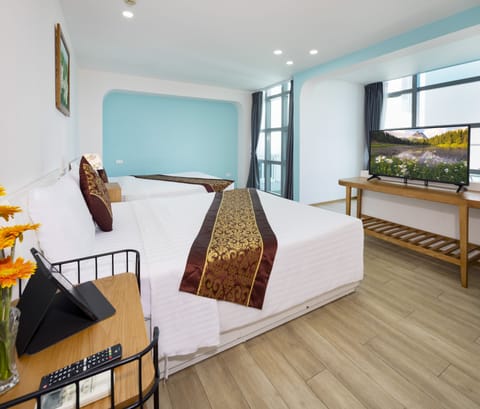 Family Suite, Sea View | 1 bedroom, Egyptian cotton sheets, premium bedding, down comforters