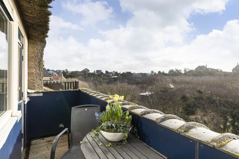 Apartment | Balcony