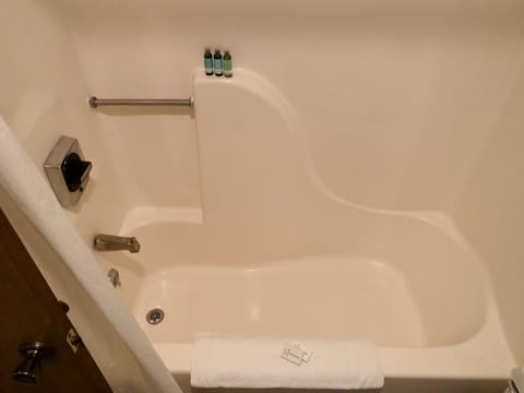Standard Room, 1 King Bed | Bathroom | Combined shower/tub, hair dryer, towels, soap