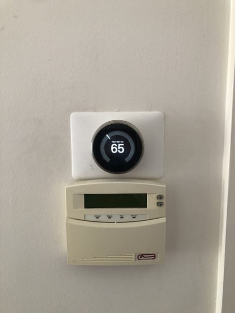 Nest thermostat