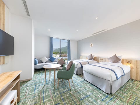 Accessible Room (With bath) Non Smoking | In-room safe, desk, free WiFi, bed sheets
