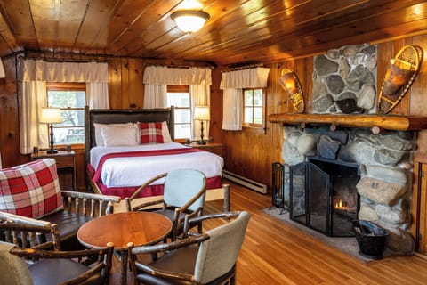 Roosevelt Fireplace Cabins | Bed sheets, alarm clocks