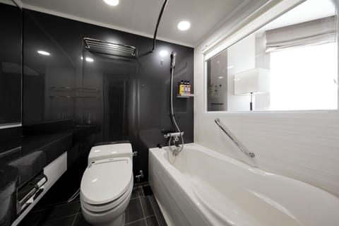 Twin Room B, Non Smoking (For 3 Guests) 29 Sqm | Bathroom | Free toiletries, hair dryer, bathrobes, bidet