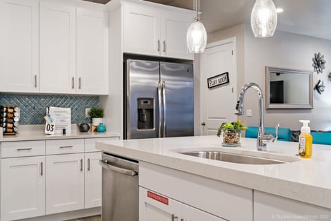 Fully stocked gourmet kitchen featuring all the comforts of home