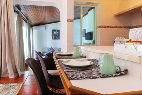 Villa, 1 Bedroom | In-room dining