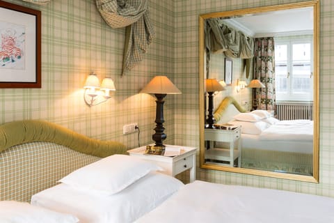 Economy Double Room | In-room safe, individually decorated, individually furnished, desk