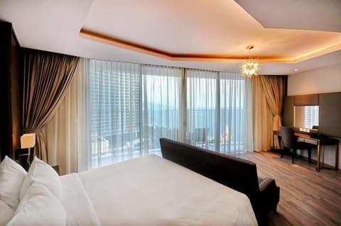 Executive Double Room, 1 King Bed, Partial Sea View | Premium bedding, desk, laptop workspace, blackout drapes