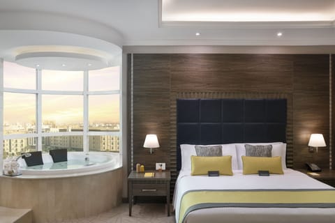 Suite, 1 King Bed, City View | City view