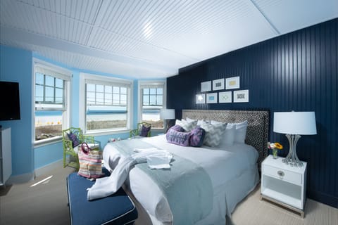 Adler Ocean Suite | Premium bedding, individually decorated, individually furnished