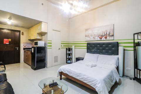 Studio, 1 Double Bed | Premium bedding, iron/ironing board, free WiFi, bed sheets