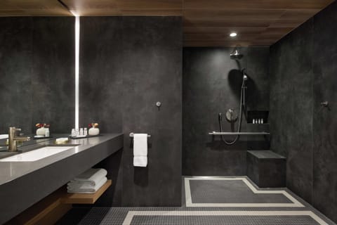 Universelle | Bathroom | Rainfall showerhead, free toiletries, hair dryer, bathrobes