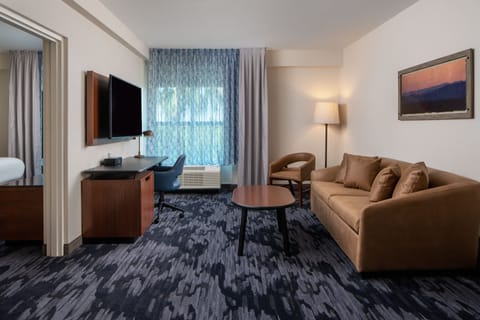 Suite, 1 Bedroom | Living room | 32-inch LCD TV with digital channels, TV