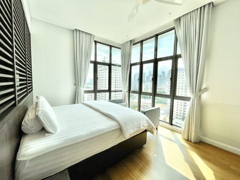 Deluxe Apartment, 4 Bedrooms, City View | In-room safe, desk, blackout drapes, iron/ironing board