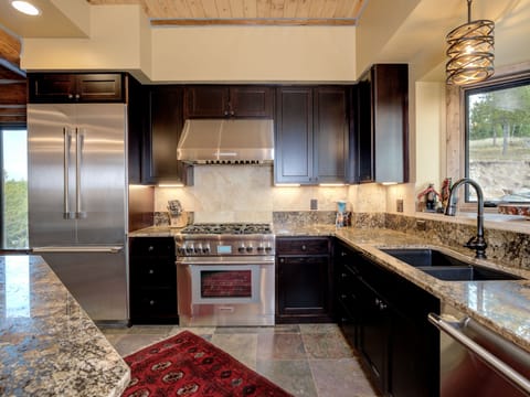 Buckaroo Ridge, Kitchen, 2