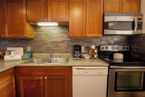 SWP Beaver Village 1124 kitchen