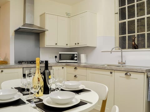 Lovely kitchen/diner | Pear Tree Cottage, Bowness on Windermere
