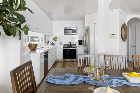 1219-S-Pacific-Pixer-Pros-San-Diego-Real-Estate-Photography-11