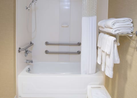 Room, 1 King Bed, Accessible | Bathroom | Combined shower/tub, free toiletries, hair dryer, towels