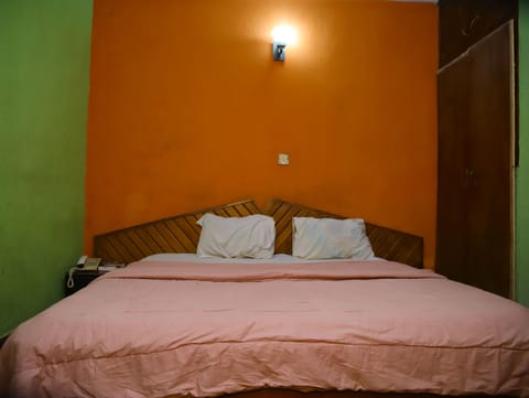 Superior Double Room | Iron/ironing board, free WiFi, bed sheets