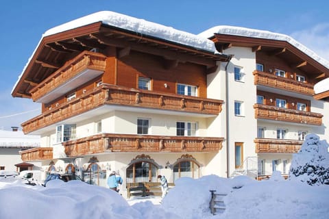Holiday Home Exterior [winter]