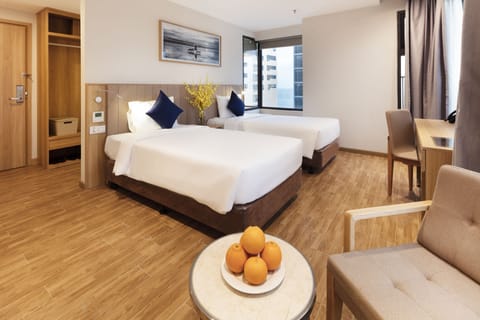 Executive Double or Twin Room, Balcony, Beachside | Minibar, in-room safe, individually decorated, individually furnished