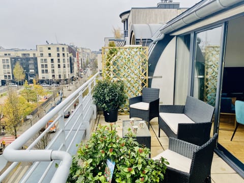 Luxury Penthouse | Terrace/patio