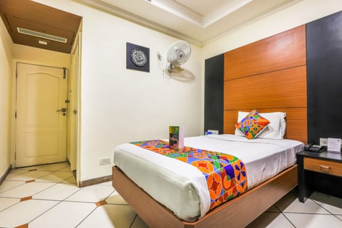 Deluxe Single Room | Desk, soundproofing, free WiFi