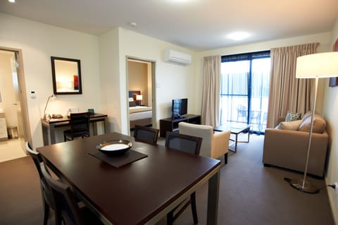 Accessible Executive Two Bedroom Apartment | In-room safe, desk, laptop workspace, blackout drapes