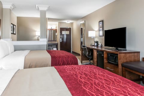 Suite, Multiple Beds, Non Smoking (2 Queen, 2 Person Sofa Bed) | Desk, iron/ironing board, free WiFi, bed sheets