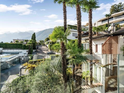 Architecture, Residential Area, Home, Urban Design, Apartment, Balcony, Eco Hotel, Shade, Villa