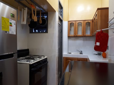 Comfort Apartment | Private kitchen | Fridge, microwave, stovetop, coffee/tea maker