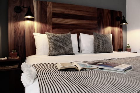Deluxe Double Room | Premium bedding, down comforters, in-room safe, laptop workspace