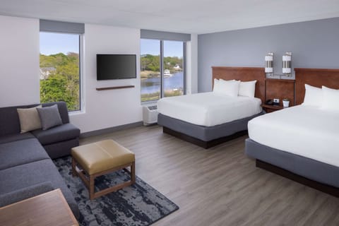 Standard Room, 2 Queen Beds, View | 1 bedroom, premium bedding, in-room safe, desk