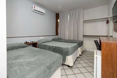 Standard Room | Minibar, blackout drapes, free cribs/infant beds, free WiFi