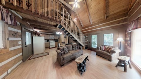 Cabin, 1 Bedroom | Living area