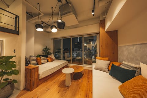 Superior Studio Suite (3F) | Living area