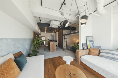 Superior Studio Suite, Non Smoking (3F) | Living area