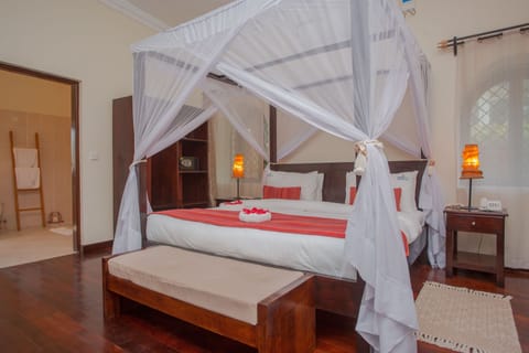 Luxury Villa, Beachfront | Down comforters, in-room safe, individually furnished, desk
