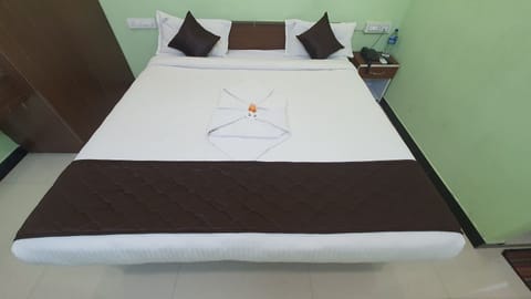 Standard Room | Free WiFi, bed sheets