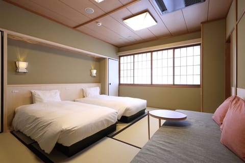 Japanese Tatami Room with Twin Beds, Non Smoking | In-room safe, desk, free WiFi