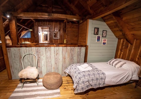 Family Cabin (CABAÑA LA RUMA) | Premium bedding, down comforters, pillowtop beds, in-room safe