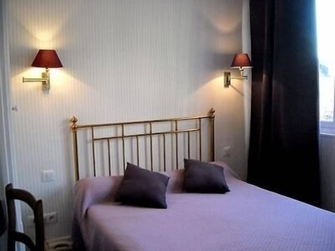 Double Room | Desk, free WiFi