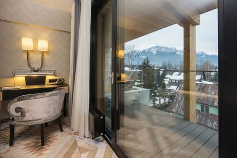 Premium Double or Twin Room, Mountain View | View from room